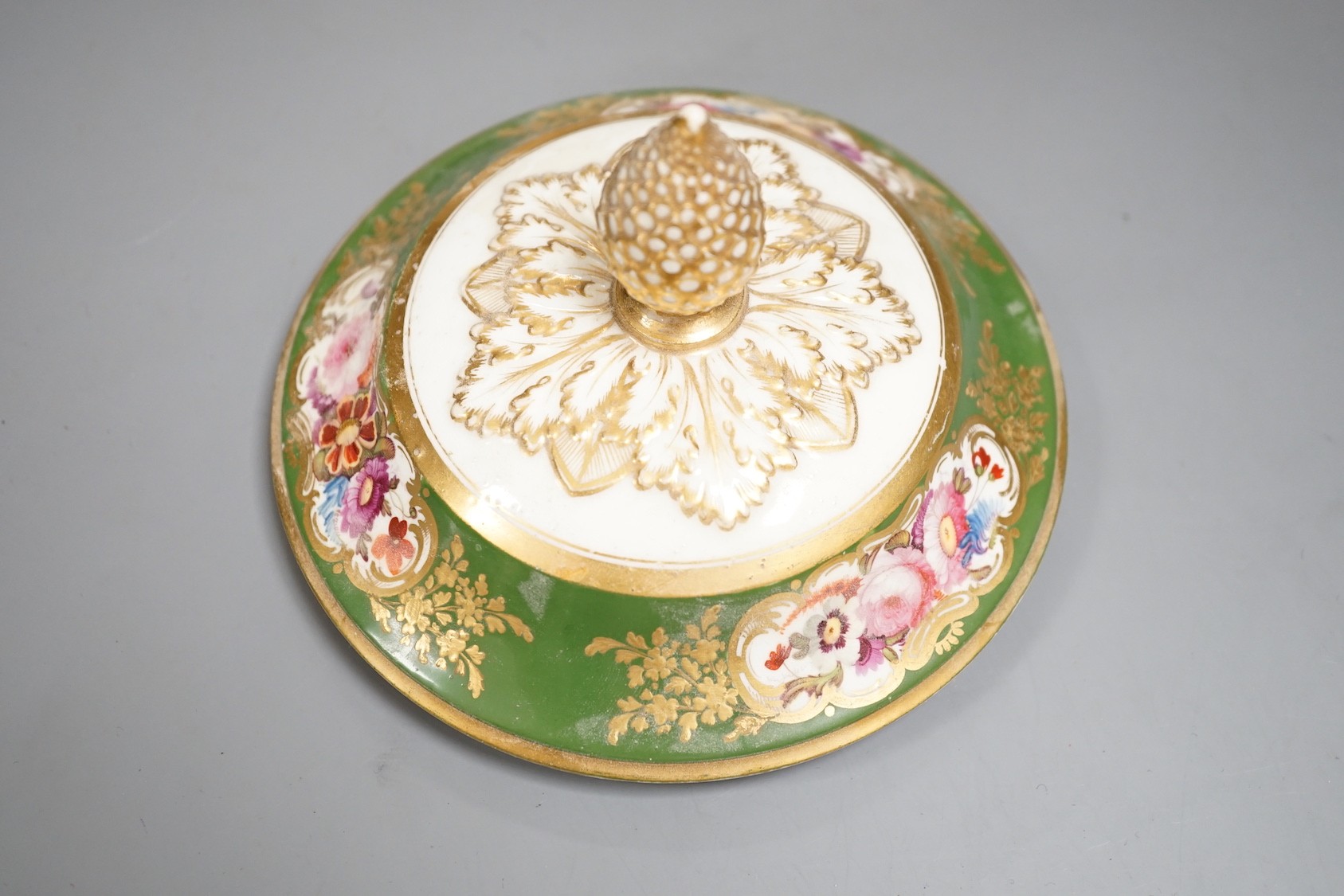 A small Derby tureen cover and stand, c.1825, 22 cm wide, and an English porcelain floral ice pail and cover (lacking liner)